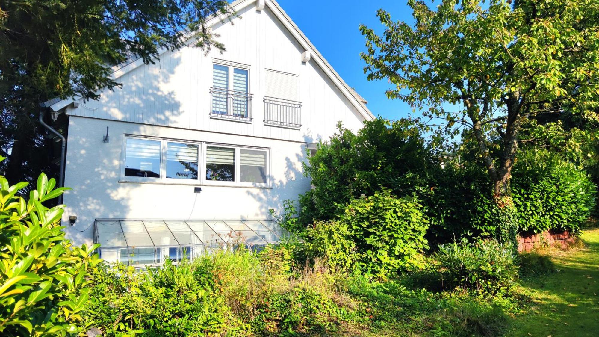 Amselweg Am Waldrand Gelegen Netflix Eigener Carport Uvm Appartement Taunusstein Buitenkant foto